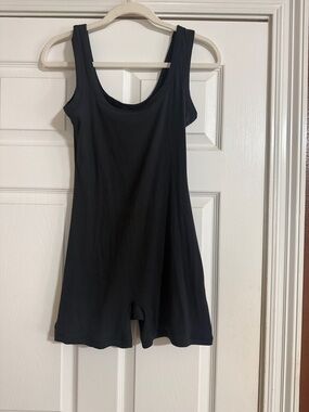 SKIMS Black Ribbed Sleeveless Top